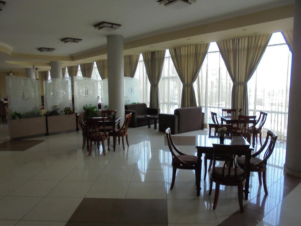 Haikan Hotel Addis Abeba Esterno foto