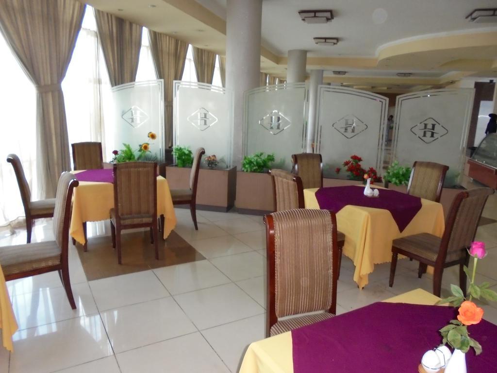 Haikan Hotel Addis Abeba Esterno foto